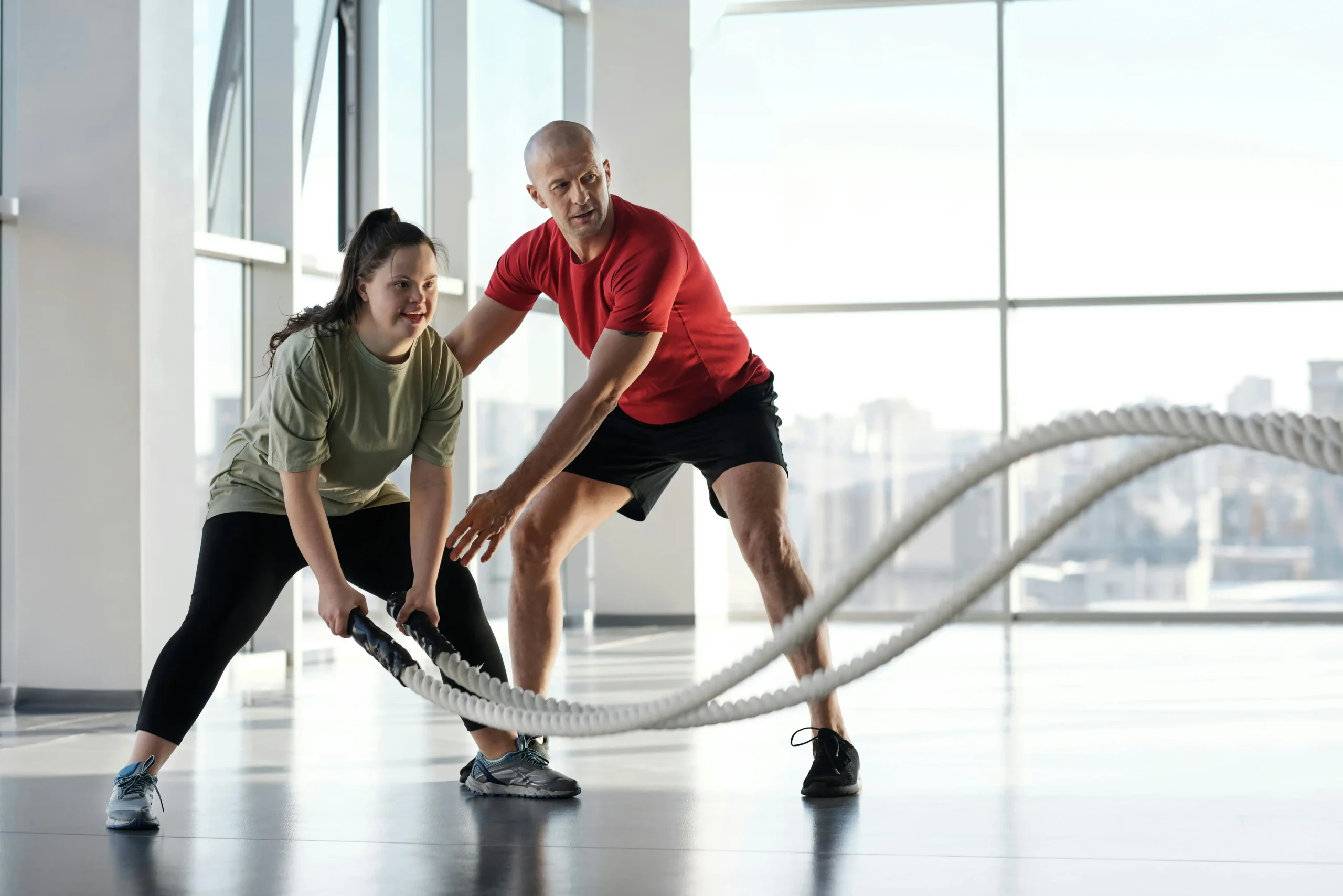 disabled-woman-in-gym